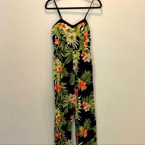 Jumpsuit, wide legged, like new, island, palms, M